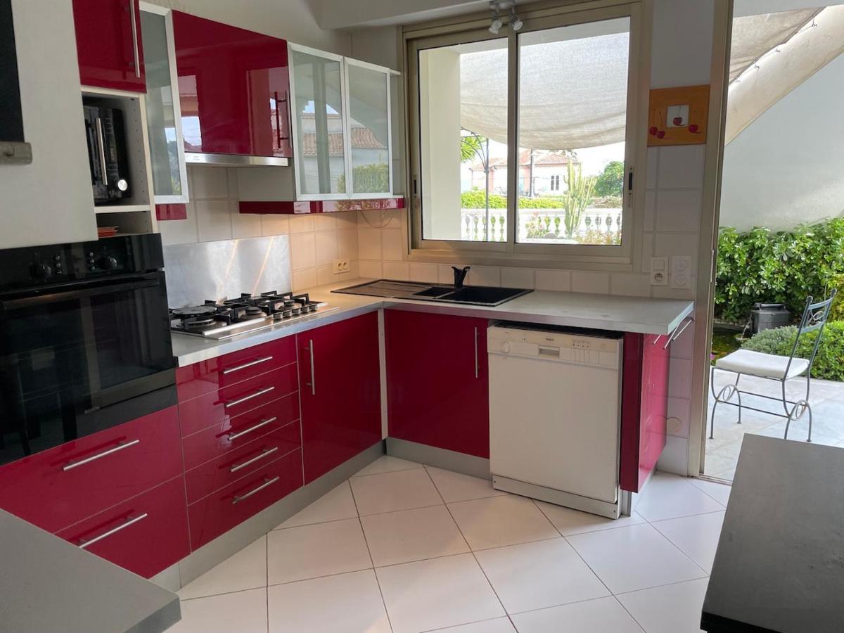 Rez De Jardin De 65m2 Dans A *