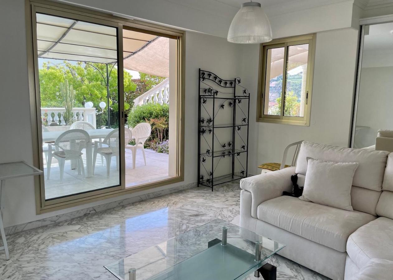 Rez De Jardin De 65m2 Dans A * Nice